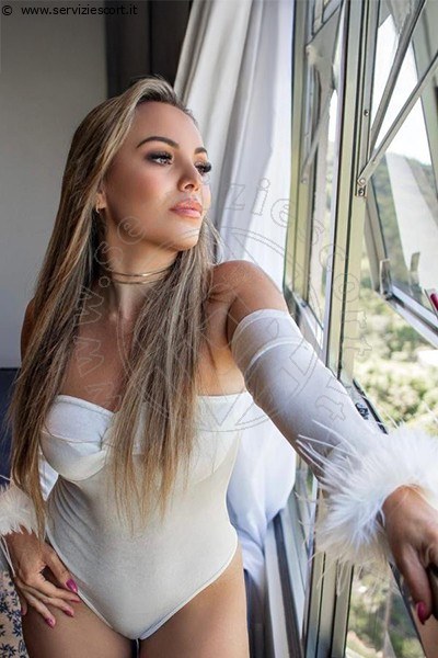 Foto Amira Doll  Escort