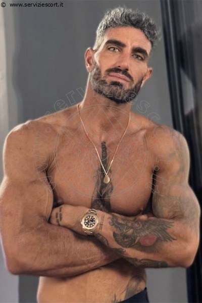 Foto Leonardo  Boy